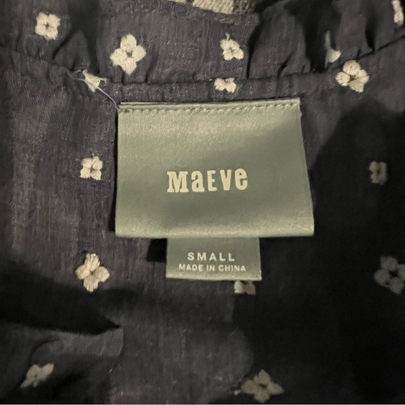 Maeve chambray embroidered blouse - Picture 6 of 6